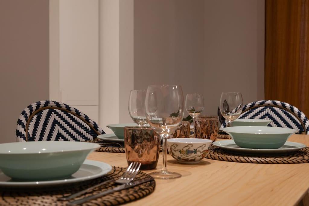 טריאסטה Foscolo 46 - Elegant Family Apartment מראה חיצוני תמונה